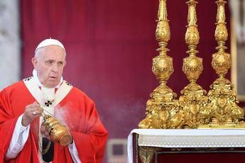 Papa Ascoltiamo il grido di Roma