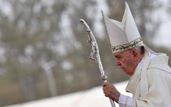 Vigilare su ritorno emblemi nazismo, l'allarme del Papa Vigilare su ritorno emblemi nazismo, l'allarme del Papa