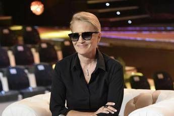 Heather Parisi, il vaccino anti Covid e la risposta a Telese Heather Parisi, il vaccino anti Covid e la risposta a Telese
