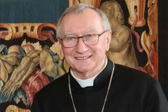 Parolin dimesso dal Gemelli è rientrato in Vaticano