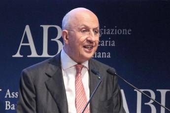 Allarme Abi: Più Ue per Italia o rischio Argentina Allarme Abi: Più Ue per Italia o rischio Argentina
