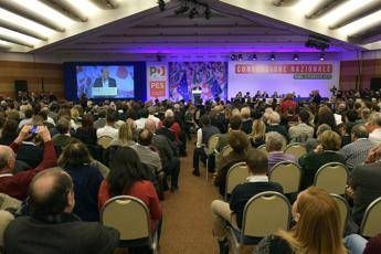 Convenzione Pd, parte la corsa a tre Convenzione Pd, parte la corsa a tre