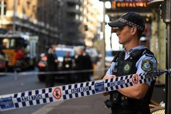 Assalto con coltello nel centro di Sydney Assalto con coltello nel centro di Sydney