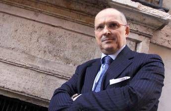 Iss, dimissioni a raffica dopo Ricciardi Iss, dimissioni a raffica dopo Ricciardi