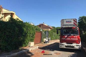 Giallo Infernetto, sopralluogo nella villa Giallo Infernetto, sopralluogo nella villa