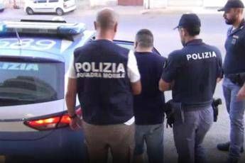 Falcia due cuginetti con suv, uno muore Falcia due cuginetti con suv, uno muore