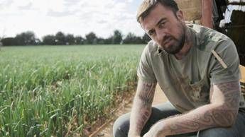 Non solo cucina italiana, Chef Rubio torna in tv con 'Unti e Bisunti' Non solo cucina italiana, Chef Rubio torna in tv con 'Unti e Bisunti'