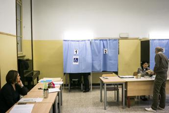 Emilia Romagna e Calabria al voto