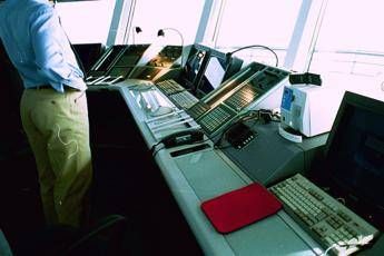 Indonesia, aereo scompare dai radar Indonesia, aereo scompare dai radar