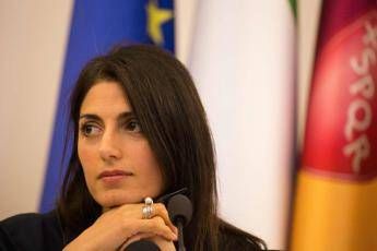 Raggi: Ama vanta crediti per 100 milioni con la pubblica amministrazione Raggi: Ama vanta crediti per 100 milioni con la pubblica amministrazione
