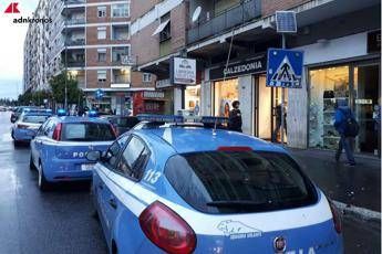 Rapina Roma, figlia del tabaccaio: Papà coraggiosissimo Rapina Roma, figlia del tabaccaio: Papà coraggiosissimo