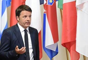 Renzi a stabilimento Coca-Cola, aprire alle aziende che danno lavoro Renzi a stabilimento Coca-Cola, aprire alle aziende che danno lavoro