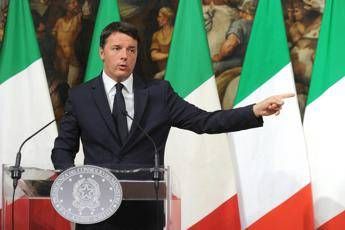 Renzi: Via Equitalia. Pagare meno, pagare tutti Renzi: Via Equitalia. Pagare meno, pagare tutti