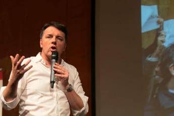 Renzi: Orgoglioso e fiero di mio padre e mia madre Renzi: Orgoglioso e fiero di mio padre e mia madre