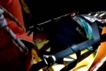 Rigopiano, il piccolo Edoardo è salvo: le prime parole /Video Rigopiano, il piccolo Edoardo è salvo: le prime parole /Video