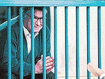 Mafia, lettera minacce a Riina arrivata nel carcere di Opera: 'chiudi quella bocca' Mafia, lettera minacce a Riina arrivata nel carcere di Opera: 'chiudi quella bocca'