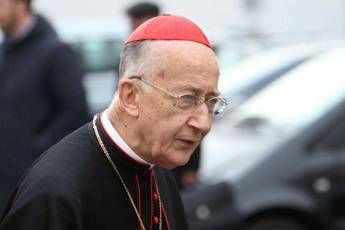 Ruini: Chiesa in declino, criticare il Papa non significa essergli contro Ruini: Chiesa in declino, criticare il Papa non significa essergli contro