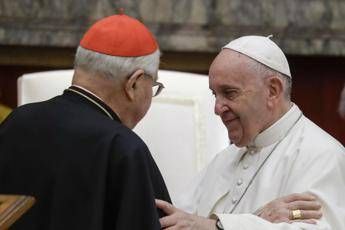 Sodano lascia ruolo decano, Papa rende carica quinquennale Sodano lascia ruolo decano, Papa rende carica quinquennale