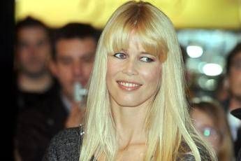 Claudia Schiffer prepara la sua prima mostra fotografica