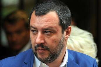 Salvini: Se l'Europa non cambia meglio fare come inglesi Salvini: Se l'Europa non cambia meglio fare come inglesi