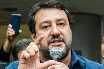 Salvini: Unità nazionale per salvare paese, poi si vota Salvini: Unità nazionale per salvare paese, poi si vota