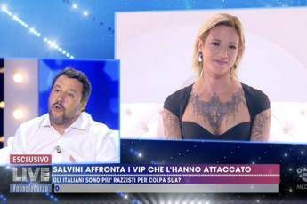 Asia Argento contro Salvini: “Lei alimenta odio, io una signora” Asia Argento contro Salvini: “Lei alimenta odio, io una signora”