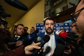 Salvini: Rita Pavone nuovo nemico del popolo