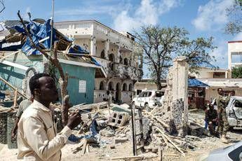Attentato in Somalia, uccisa giornalista tv Attentato in Somalia, uccisa giornalista tv