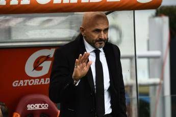 Spalletti: Con la Juve si scansano? A noi non ci aiuta nessuno Spalletti: Con la Juve si scansano? A noi non ci aiuta nessuno