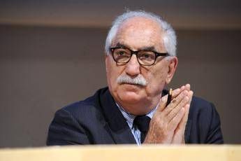 Spataro: Procura unica competente a informare Spataro: Procura unica competente a informare