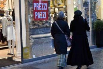 Saldi, nel Lazio dal 12 gennaio ma vendite promozionali un mese prima Saldi, nel Lazio dal 12 gennaio ma vendite promozionali un mese prima