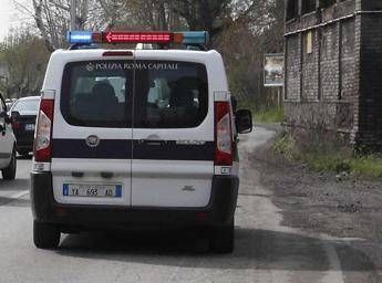 Roma, scontro con mezzo Ama: muore ciclista Roma, scontro con mezzo Ama: muore ciclista