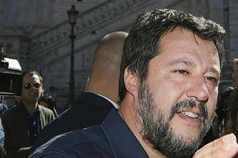 Salvini in tribunale a Torino? Lo aspettiamo con un rosario Salvini in tribunale a Torino? Lo aspettiamo con un rosario