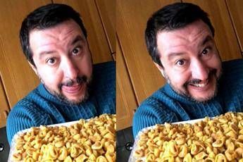 Salvini-Bonaccini, botta e risposta social sui tortellini Salvini-Bonaccini, botta e risposta social sui tortellini