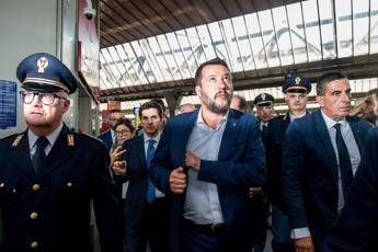 M5S: Perché Salvini non si è ancora dimesso? M5S: Perché Salvini non si è ancora dimesso?