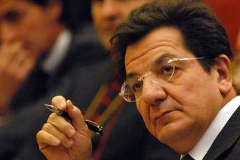 Caos procure, Santi Consolo: Degenerazioni correnti note, Bonafede inadeguato per riforma Caos procure, Santi Consolo: Degenerazioni correnti note, Bonafede inadeguato per riforma