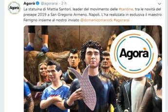 Il leader delle Sardine entra nel presepe Il leader delle Sardine entra nel presepe