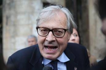 Sgarbi: D'Urso gran maleducata, sarà denunciata Sgarbi: D'Urso gran maleducata, sarà denunciata