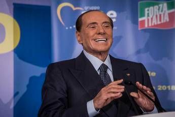 Berlusconi: Lavoro per accordo Ppe-sovranisti Berlusconi: Lavoro per accordo Ppe-sovranisti