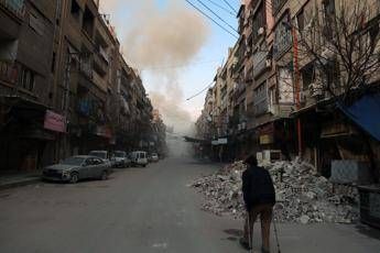 Tregua già violata, nuovi raid in Siria Tregua già violata, nuovi raid in Siria