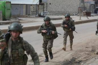 Siria, uccisi in attacco due operatori Oxfam Siria, uccisi in attacco due operatori Oxfam