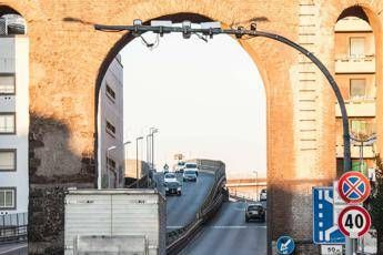 Smog Roma, ancora picchi nonostante blocco diesel Smog Roma, ancora picchi nonostante blocco diesel