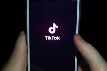 Tik Tok, a rischio privacy dei minori: Garante avvia procedimento