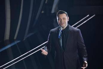 Tiziano Ferro, le scuse social a Mimì: Ci ho provato con amore Tiziano Ferro, le scuse social a Mimì: Ci ho provato con amore