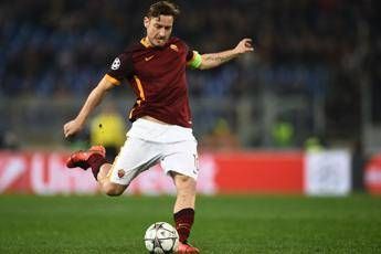 Raggi a Totti: Stadio nel rispetto delle regole, parliamone in Campidoglio Raggi a Totti: Stadio nel rispetto delle regole, parliamone in Campidoglio