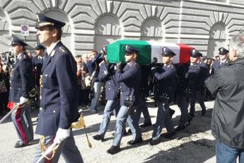 Agenti uccisi a Trieste, l'ultimo saluto