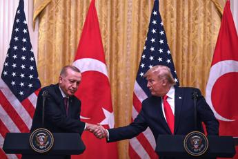 Turchia, Trump: Grati a Erdogan per lotta al terrorismo