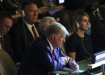 Greta sembra felice, sospetti sul tweet di Trump Greta sembra felice, sospetti sul tweet di Trump