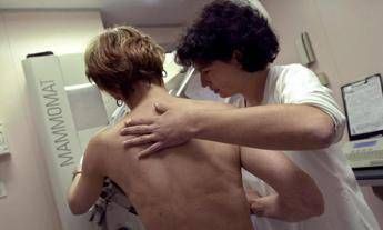 Tumori, test 'di Angelina' diventa più rapido: nasce rete policlinico Gemelli Tumori, test 'di Angelina' diventa più rapido: nasce rete policlinico Gemelli