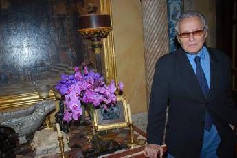 Addio a Piero Tosi, il costumista di Visconti che disse no a Kubrick Addio a Piero Tosi, il costumista di Visconti che disse no a Kubrick